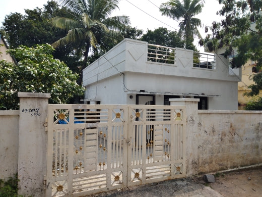 House for sale in Vanasthalipuram: 260 sq yards with house (20 yrs construction) for Re-sale